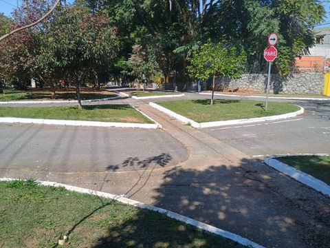 Rotatória de traffic calming no City Boaçava